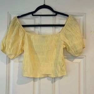 Pale Yellow Puff Sleeve Top